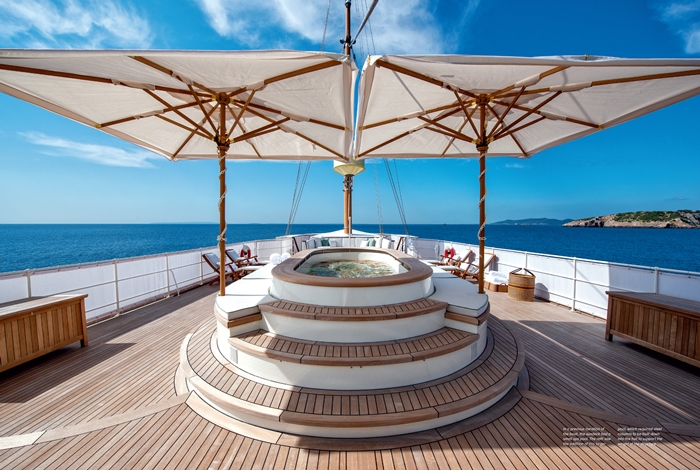 The Superyachts Volume 32 - Example spread 3